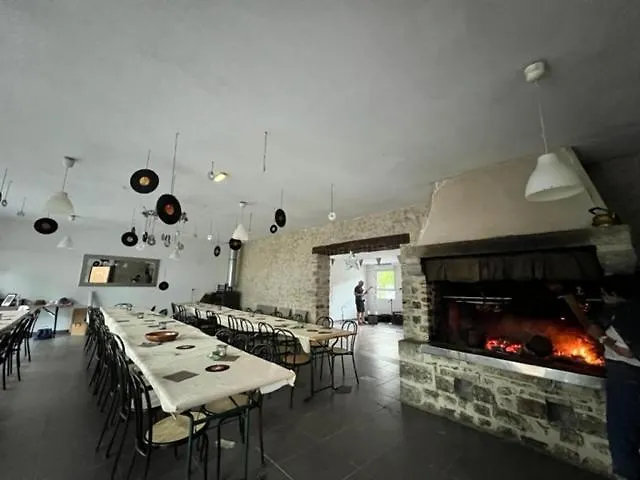 Clos Robin 乡村民宿 Torcé-en-Charnie